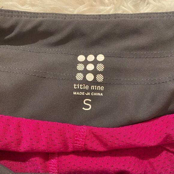 Title Nine Nimblene Skort in Gray Orange Small - Picture 6 of 10